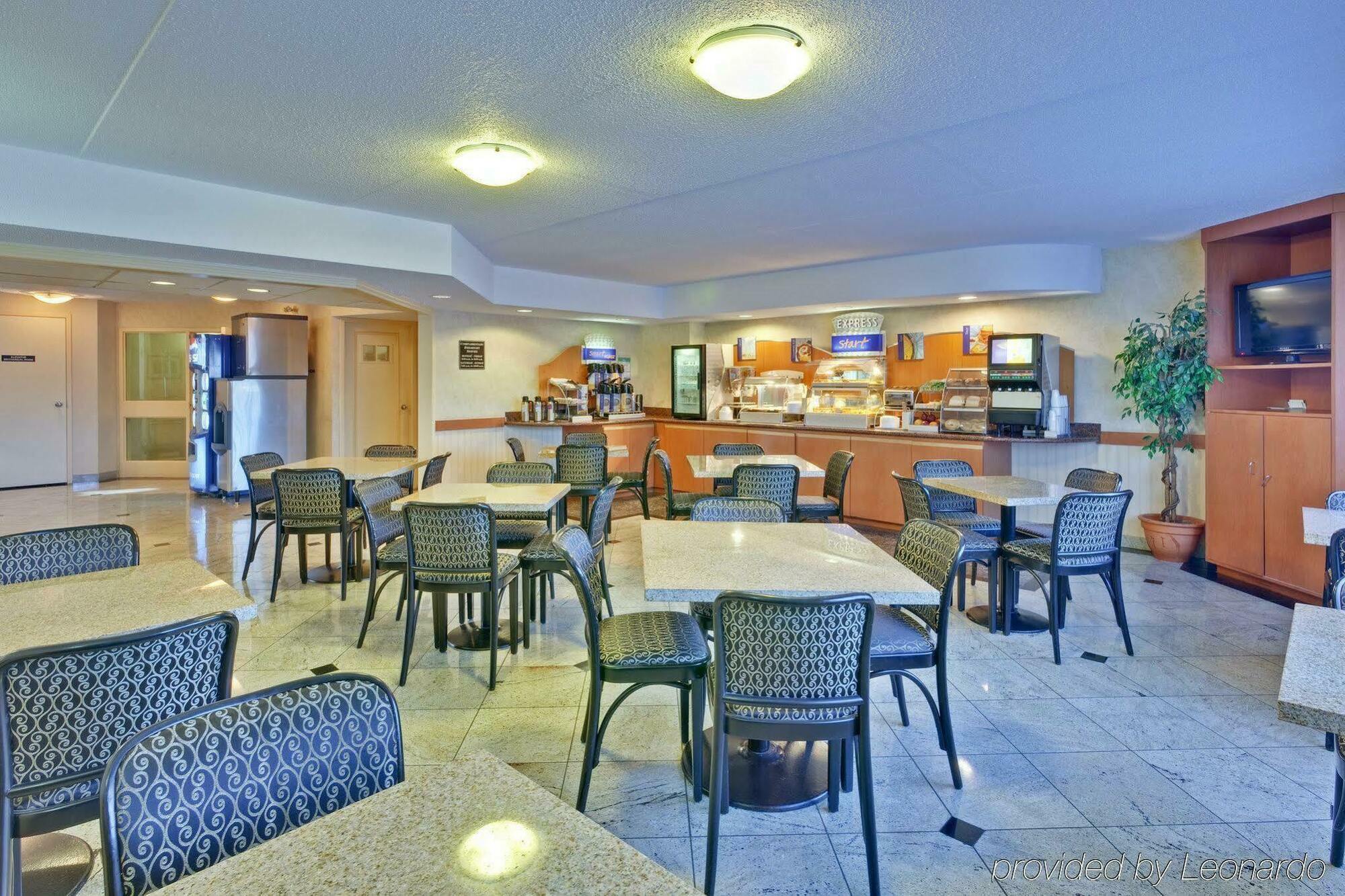 Quality Inn & Suites Mississauga Restaurant foto